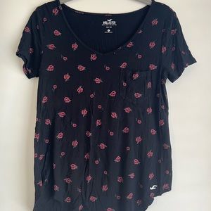 Hollister must have easy tee roses xs